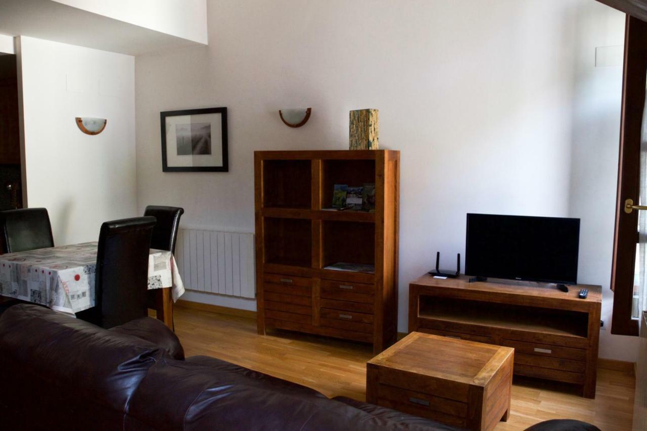 Cau D Aneu Duplex En El Centro D Esterri D Aneu Астеррі-д'Анеу Екстер'єр фото
